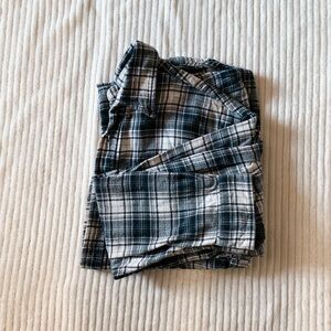 Wrangler Flannel Plaid Button-Up Shirt